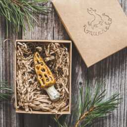 Ceramic Gyromitra Mushroom Ornament - False Morel Christmas Tree Handmade Decoration, Forest Style Pottery - thumbnail 3