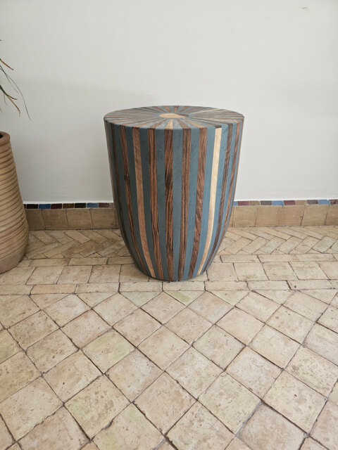 Moroccan Round Side Table in Wood , Elegant Wooden - image 1