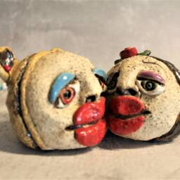 Unique Ceramic Kissing Sculpture, Handmade Loving Couple, Pride Day Gift - thumbnail 3
