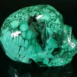 Malachite Skull - thumbnail 2