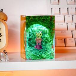 Korok Resin Lamp, The Legend Of Zelda Night Light, Gaming Diorama Cute Home Decor, Gift For Him, Halloween Gift, Christmas Decor Lamp - thumbnail 3
