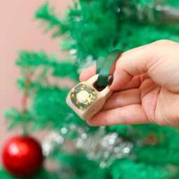 Hand-Painted Wreath Ornament - One Mini Mug Ornament Mini Ceramic Mug With Gold Lustre - thumbnail 3