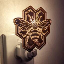 Honey Bee Mirrored Acrylic Night Light - thumbnail 3