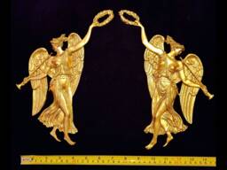Large Pair Gilt Gold Or White French Style Decorative Wall Furniture Moulding Pediment Plastic Decoration - thumbnail 1