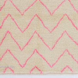 Handmade Beige Beni Ourain Rug Pink Geometric Berber Rug - thumbnail 2