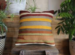 Handwoven Kilim Pillow Cover - Vintage Wool Striped Cushion - 16x16 In - thumbnail 1
