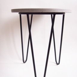 Ofstellen - Concrete Side Table Consisting Of A Handmade Top & Steel Frame, Highlight For Your Living Room - thumbnail 2
