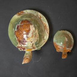 Green Calcite Turtle Sculpture, Metaphysical Stone, Animal Collectible - thumbnail 3