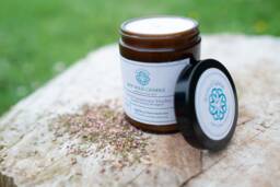 Sweet Connemara Heather Soy Wax Candle With Essential Oils - thumbnail 1