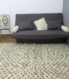 Handwoven Wool Area Rug White Shaggy Lizhnyk Rug - thumbnail 1