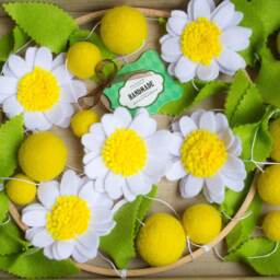 Flower Baby Mobile/Felt Chandelier Nursery Mobile Elegant Bedroom Decor Baby Girl Yellow - thumbnail 3