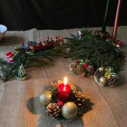 Handmade Pine Cone Candle Holder - Rustic Christmas Table Decor - thumbnail 2