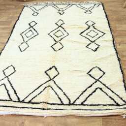 Handmade Wool Berber Rug, Moroccan Style, Boho Living Room Decor - thumbnail 3