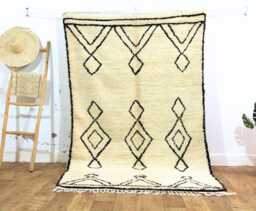 Handmade Wool Berber Rug, Moroccan Style, Boho Living Room Decor - thumbnail 1