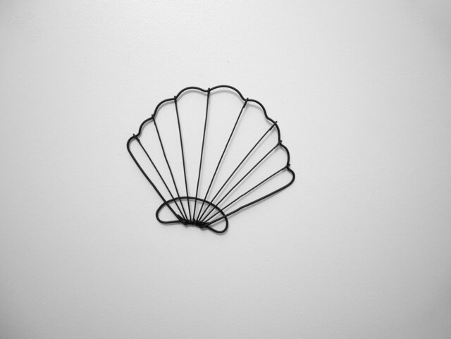 Decorative Scallop Shell, in Annealed Wire, Wall Decoration Or To Place, Aquatic Theme, Sea, Writing Wire - image 1