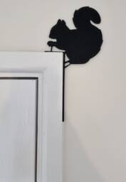 Squirrel Sitting Door Topper Decoration - Wild Animal Perching Decor/Rodent Wall Art Tree Nature On Top Of Frame - thumbnail 1
