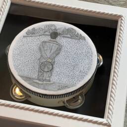 Hand-Drawn Liam Gallagher Oasis Tambourine Art in Wood Frame - thumbnail 3
