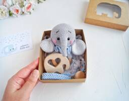 Elephant Baby Boy Gift Set, New Mom Box, For Pregnant Friend - thumbnail 1
