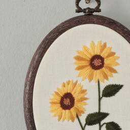 Sunflower Embroidery Hoop Art - Wall Decor Floral Hand - thumbnail 3