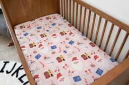 Christmas - Jolly Pink, Bedding, Duvet Covers, Fitted Sheets, Festive Bedding, Santa & Presents Kids Bedding - thumbnail 1