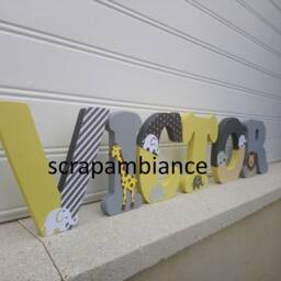 Wooden Letter, First Name, Letter To Put Down, Baby Personalized Babyfan Theme + 1 Giraffe +1 Lion - thumbnail 2