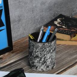 Cowhide Leather Pen Cup - Personalized Desk Organizer Handmade Pencil -Office Accessories - thumbnail 2
