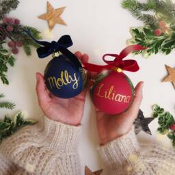 Large Luxury Hand Painted Personalised Ceramic Bauble With Gift Box / - thumbnail 3