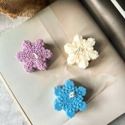 Snowflake Soy Wax Candle - Christmas Home Decor, Stocking Filler - thumbnail 3