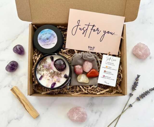 Crystal Candle Gift Set, Crystal Birthday For Her Healing Crystals Spiritual Manifestation Ritual With - image 1