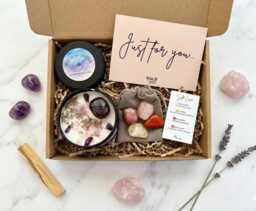 Crystal Candle Gift Set, Crystal Birthday For Her Healing Crystals Spiritual Manifestation Ritual With - thumbnail 1