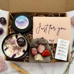 Crystal Candle Gift Set, Crystal Birthday For Her Healing Crystals Spiritual Manifestation Ritual With - thumbnail 2