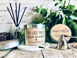 Funny Candle, Funny Best Friend Gift, Women Housewarming Friendship Gift, Joke Birthday Gift For Friend, Tin Candle - thumbnail 1