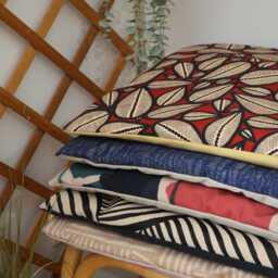 Custom-Made Nomadic Futon - Handmade in France Upholstery Fabric - thumbnail 4