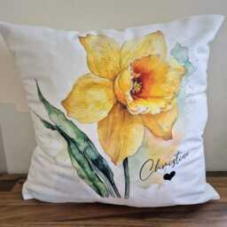 Personalised Daffodil Cushion - Floral Throw Pillow Gift Mothers Day - thumbnail 4