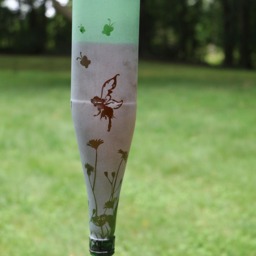 New Item Fairy Garden Green Triangle Recycled Wine Bottle Hummingbird Feeder - thumbnail 2