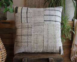 Vintage Kilim Cushion Cover - Handwoven Hemp, Wool & Linen, Grey Patchwork - 20 Inch