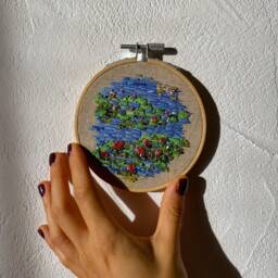 Embroidery Aesthetic Wall Art Monet Water Lilies Nympheas, Embroidered Hoop Landscape Flowers, Textile Room Decor - thumbnail 2