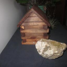 Log Cabin Bank Handmade Wooden - thumbnail 4