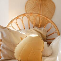 "Velvet Leaf Pillow ""Honey" - thumbnail 3