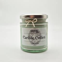 Carlisle Cullen - 7Oz Soy Fandom Candle Lime, Pine - thumbnail 1