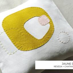 Decorative Square Cushions 40 X cm Design in Linen & Cotton Contemporary Abstract Graphic Pattern Handmade Natural Dye - thumbnail 2