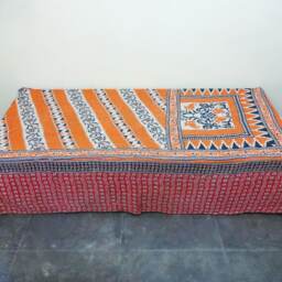 Handmade Kantha Quilt Floral Indian Cotton Twin Bedspread - thumbnail 2
