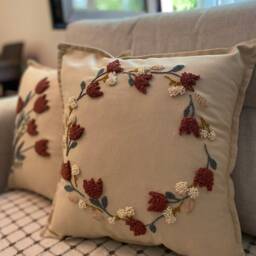 Handmade Tulip Punch Needle Pillow Cover Linen Tufted Cushion - 40cm - thumbnail 3