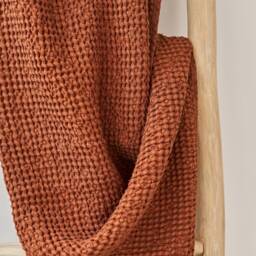 Linen Waffle Bath Towel Large, Softened Linen-Cotton, Tobacco - thumbnail 2