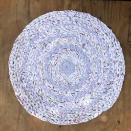 Traditional Rag Rug Knotting - thumbnail 2