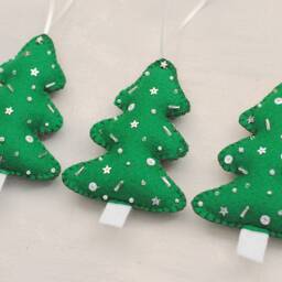Christmas Tree Felt Beaded Hanging Decoration - Green - Handmade Christmas - thumbnail 2