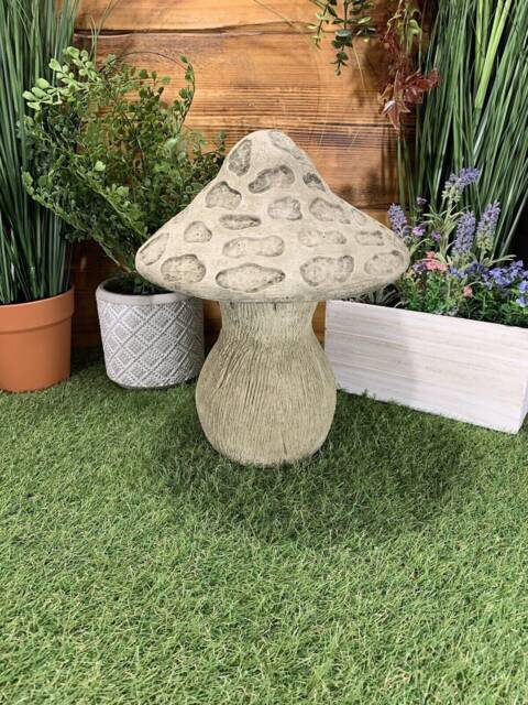 stone Garden Traditional Large Toadstool Mushroom 2 Piece Concrete Ornament - image 1