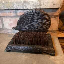 Cast Iron Small Hedgehog Boot Brush Doorstep/Garden Ornament - thumbnail 2