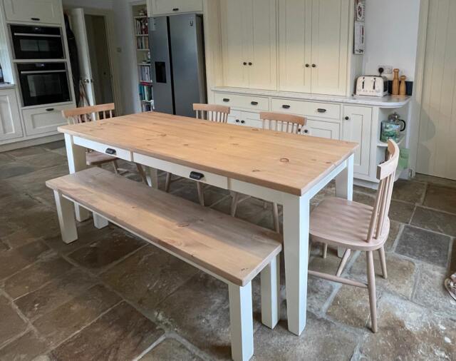 7Ft Rustic Pine Tapered Leg Dining Table Set With Matching Bench & 2 Drawers. Customisable Tapered Leg Dining Table Set - image 1