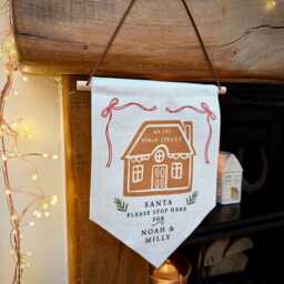 Personalised Santa Stop Here Gingerbread House Wall Hanging - thumbnail 2